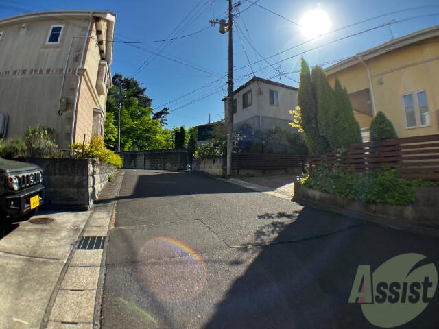 クレフラスト泉中央駅東