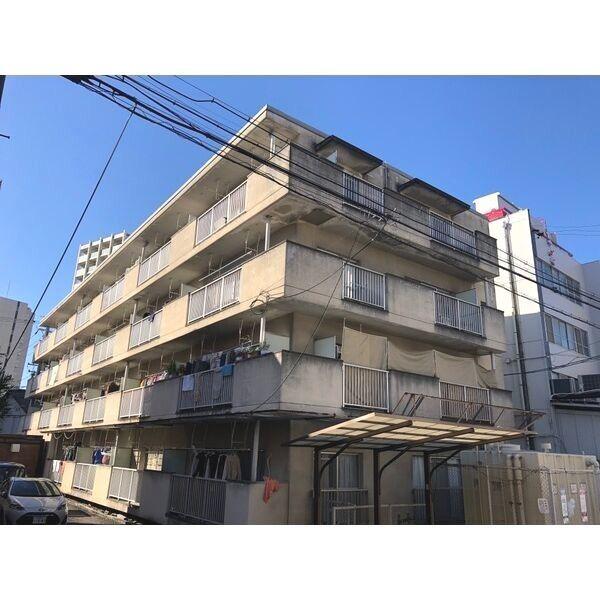 フラット内山