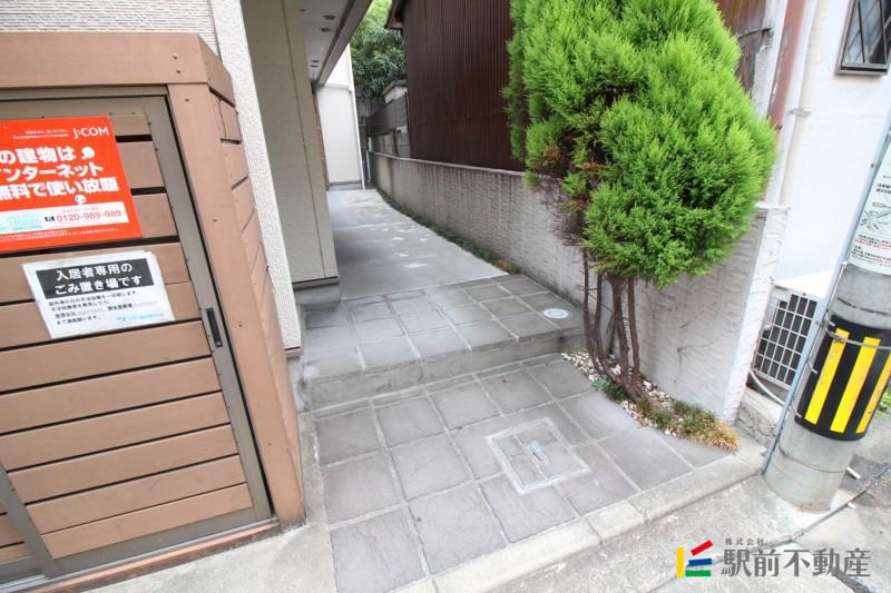 キューブ吉塚