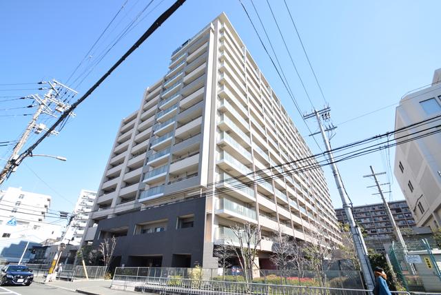 プラウド江坂 ガーデンコート