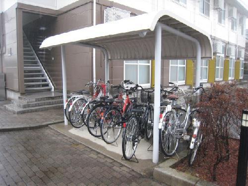 レオパレスタカラ