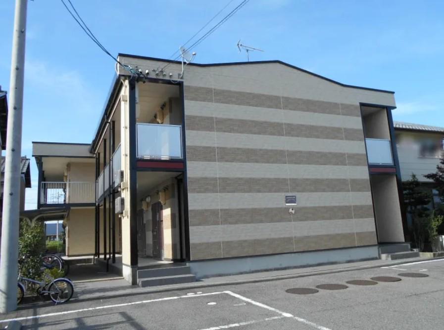 地下鉄東山線 中村公園駅 徒歩39分  築21年