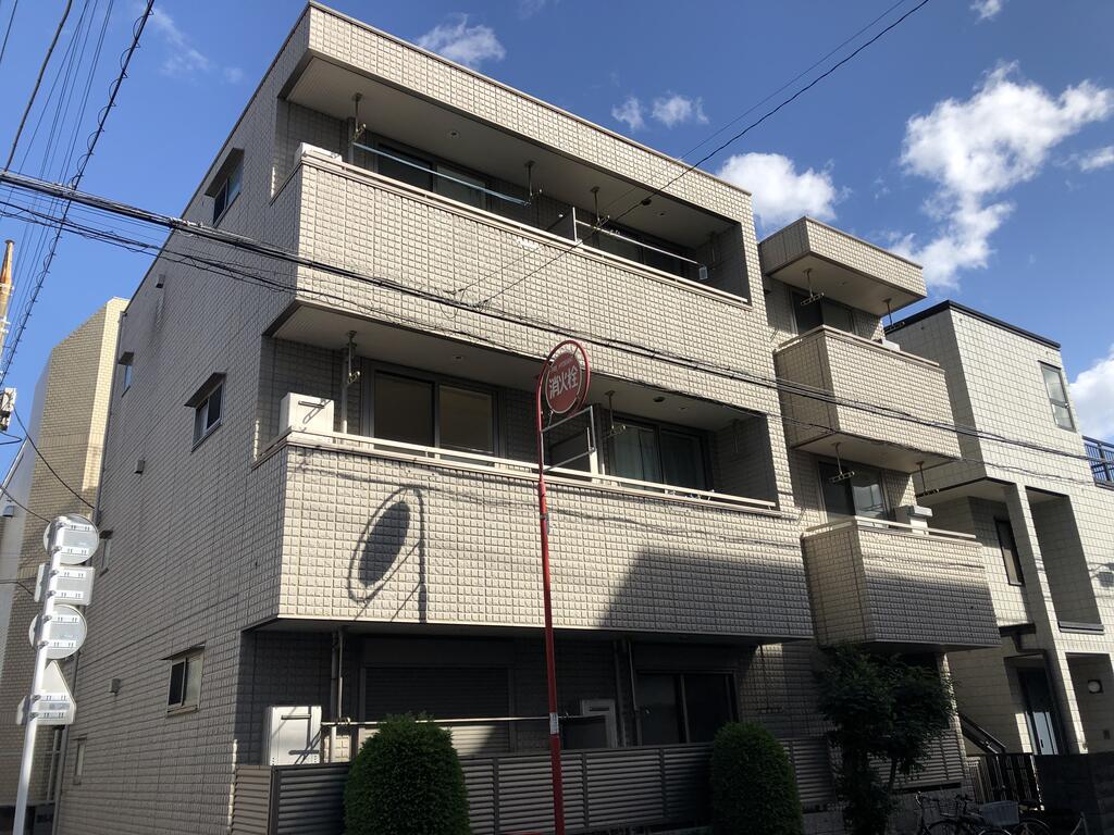 LUGAR