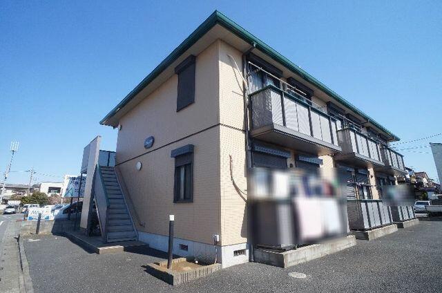 フラット赤井