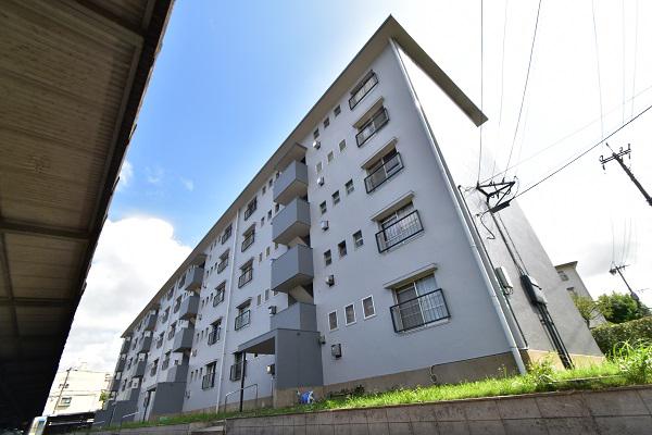 旧日本公団・徳力団地131棟