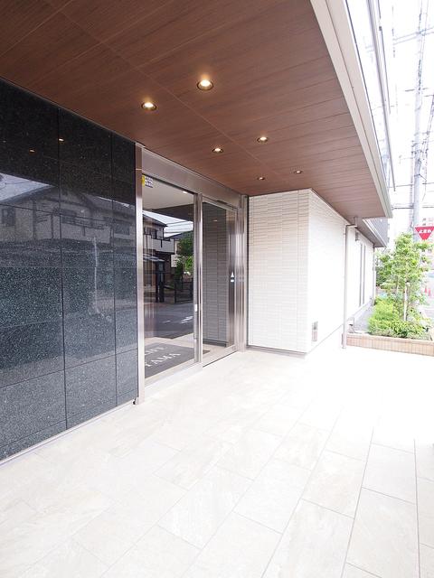 マストライフ小山