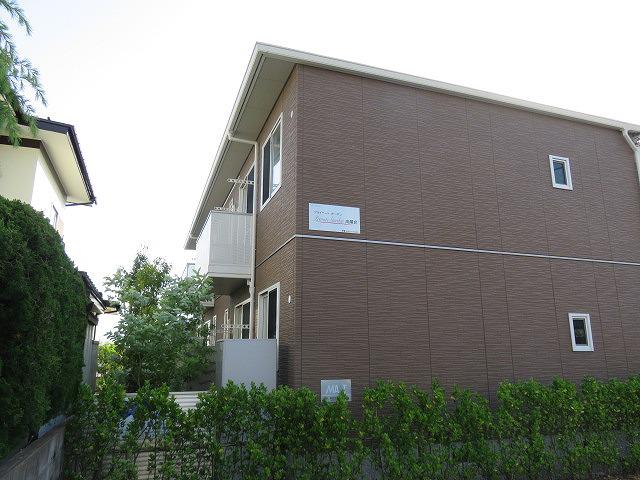 PRIVATE GARDEN