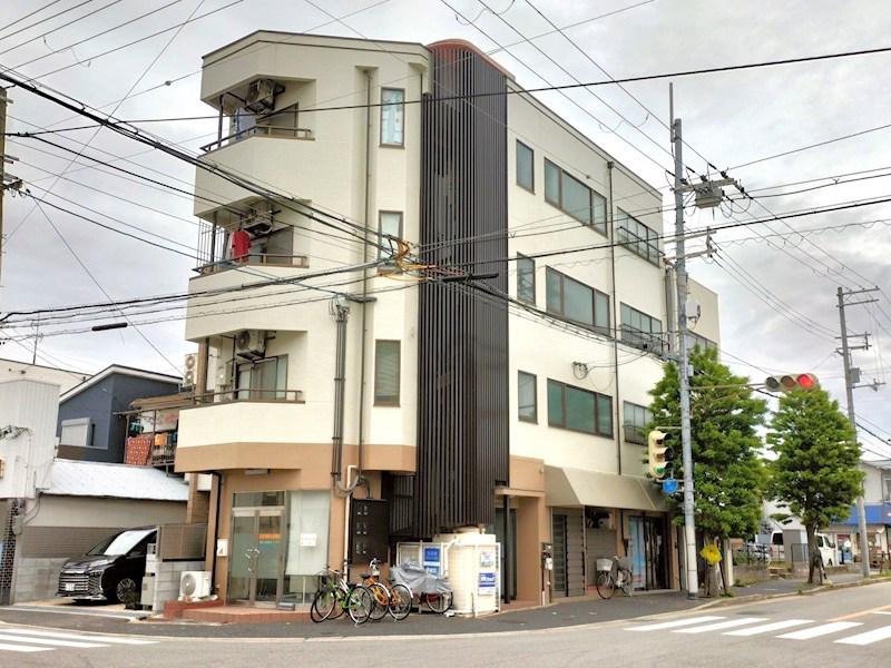 ホワイトパレス1号館