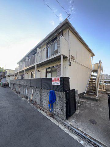 ステップコート長居
