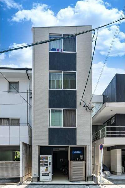 CASA AVENUE TSURUMAI