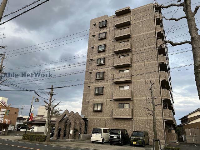 ユーストマ