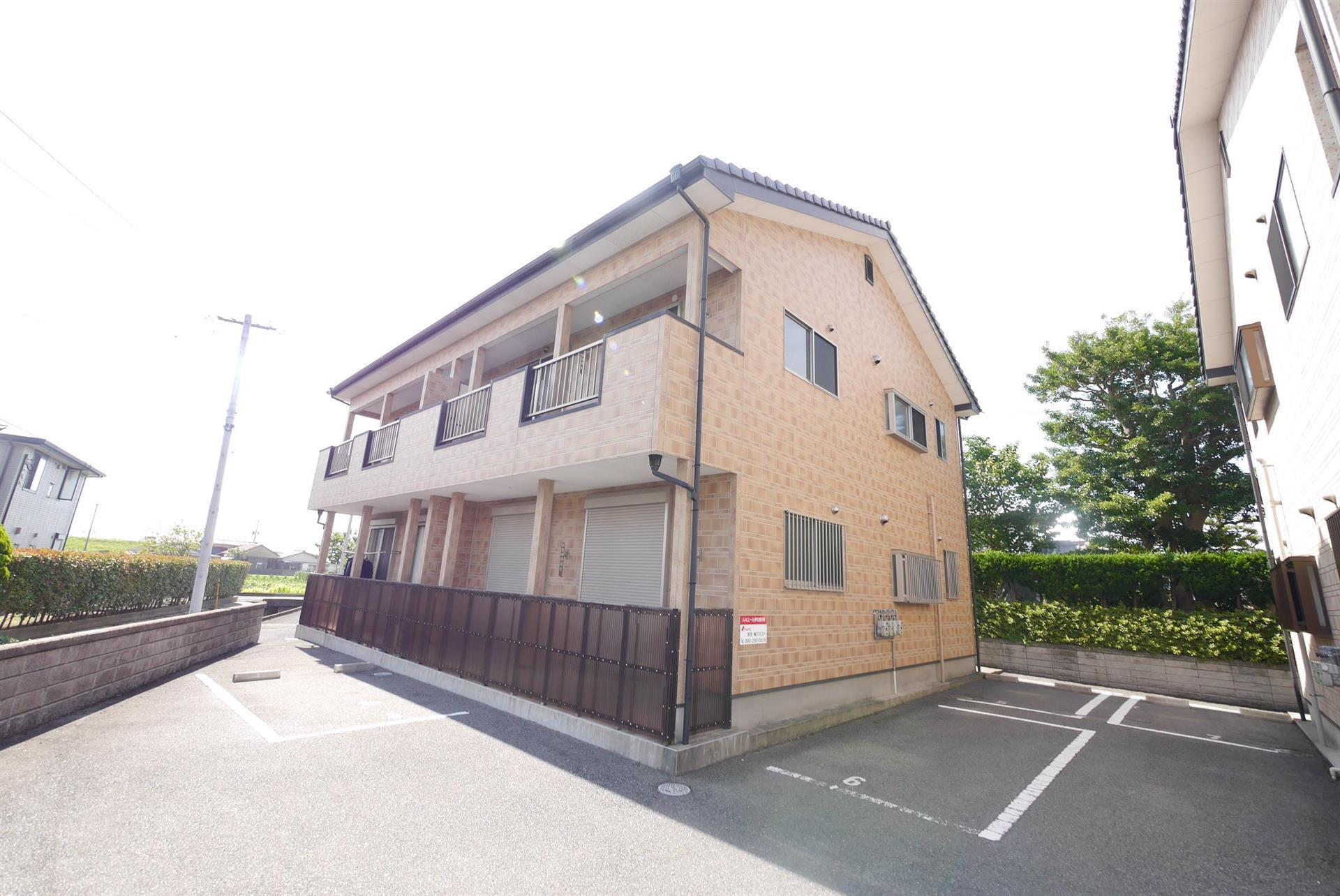ルミエール伊左座B
