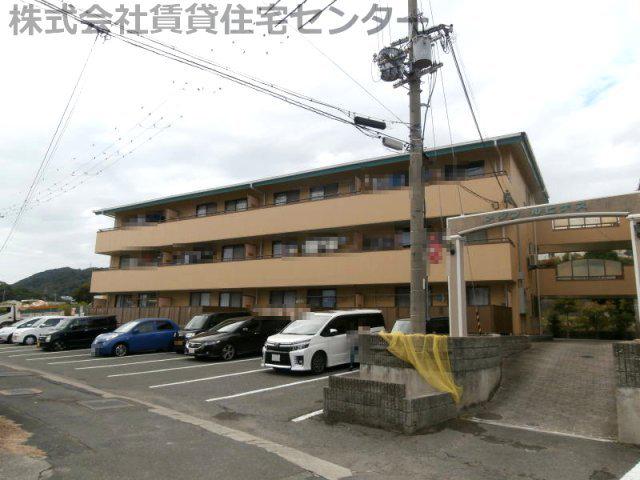 メゾンルピナス