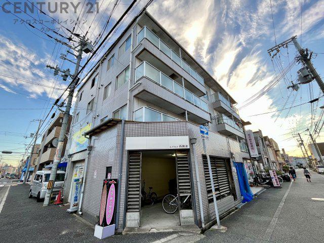 エメラルド西難波