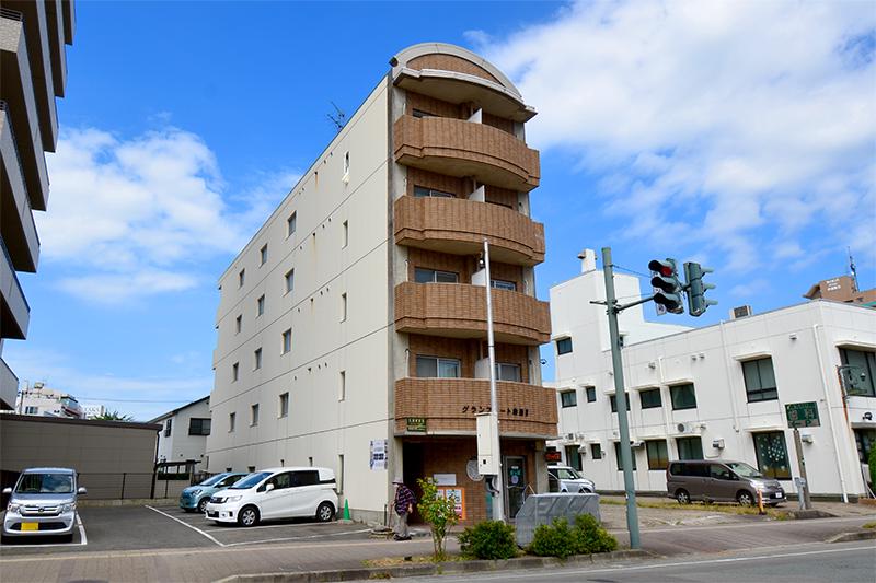 アシスト第7秋田マンション