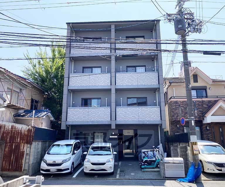 REQUIE深草