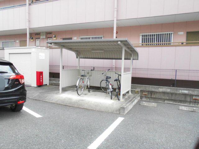 モナリエ穴橋