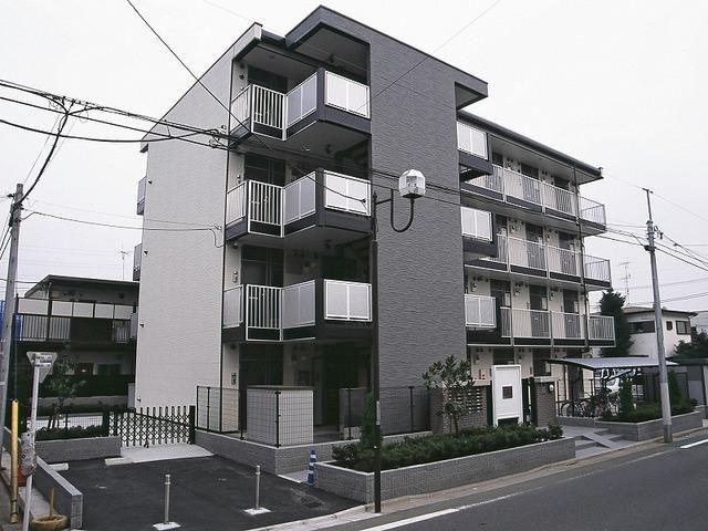 レオパレス小関