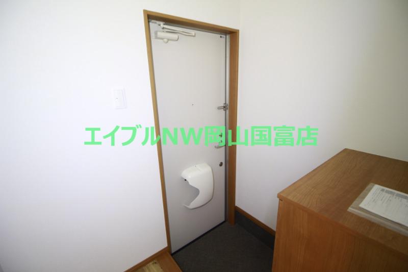 ブラッサム(2LDK/1階)の玄関写真