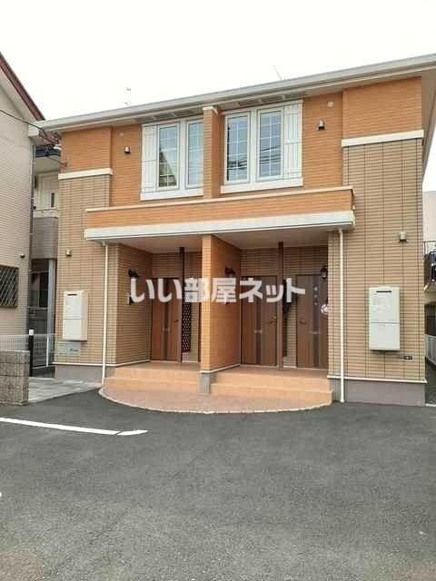 センチュリー登呂