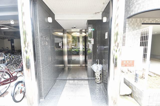 ディザイア新大阪