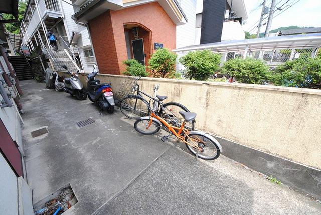 中田マンション