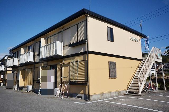 ファミーユふじ B棟