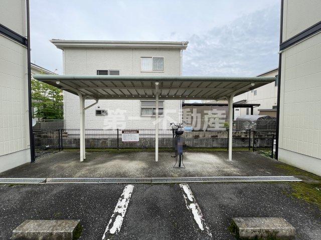 ルミエール A棟