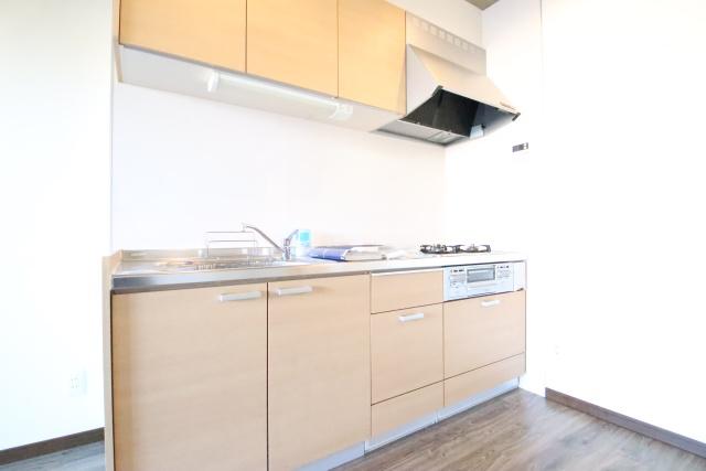N APARTMENT