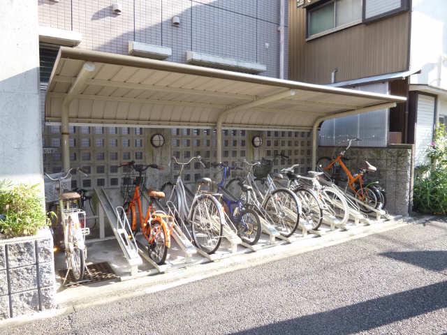 パークサイド神宮西