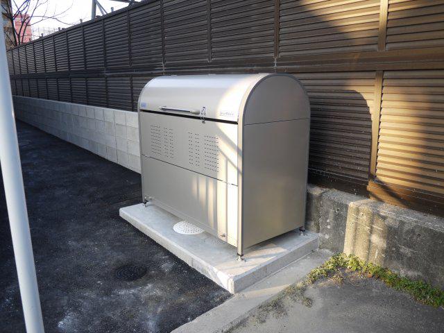 グレースコート