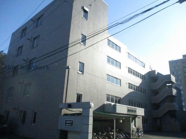 ドムス33