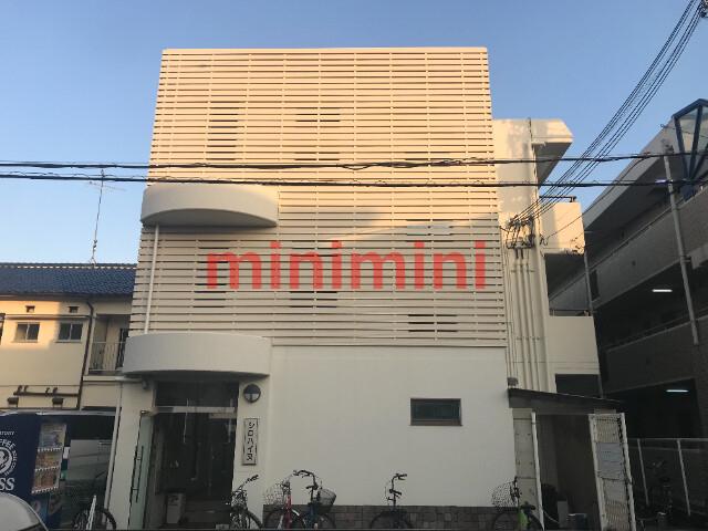 シロハイヌ