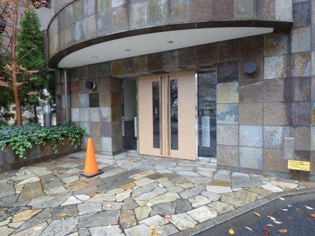 ロイヤルガーデン哲学堂