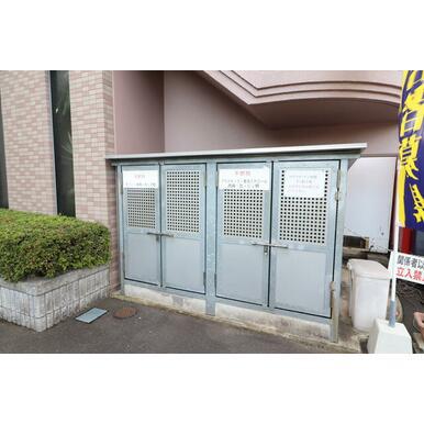 メイプルガーデン