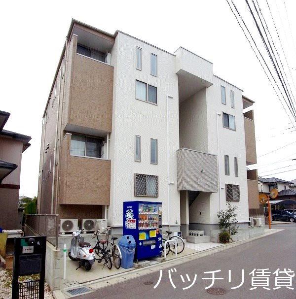 CB古賀ソフィア