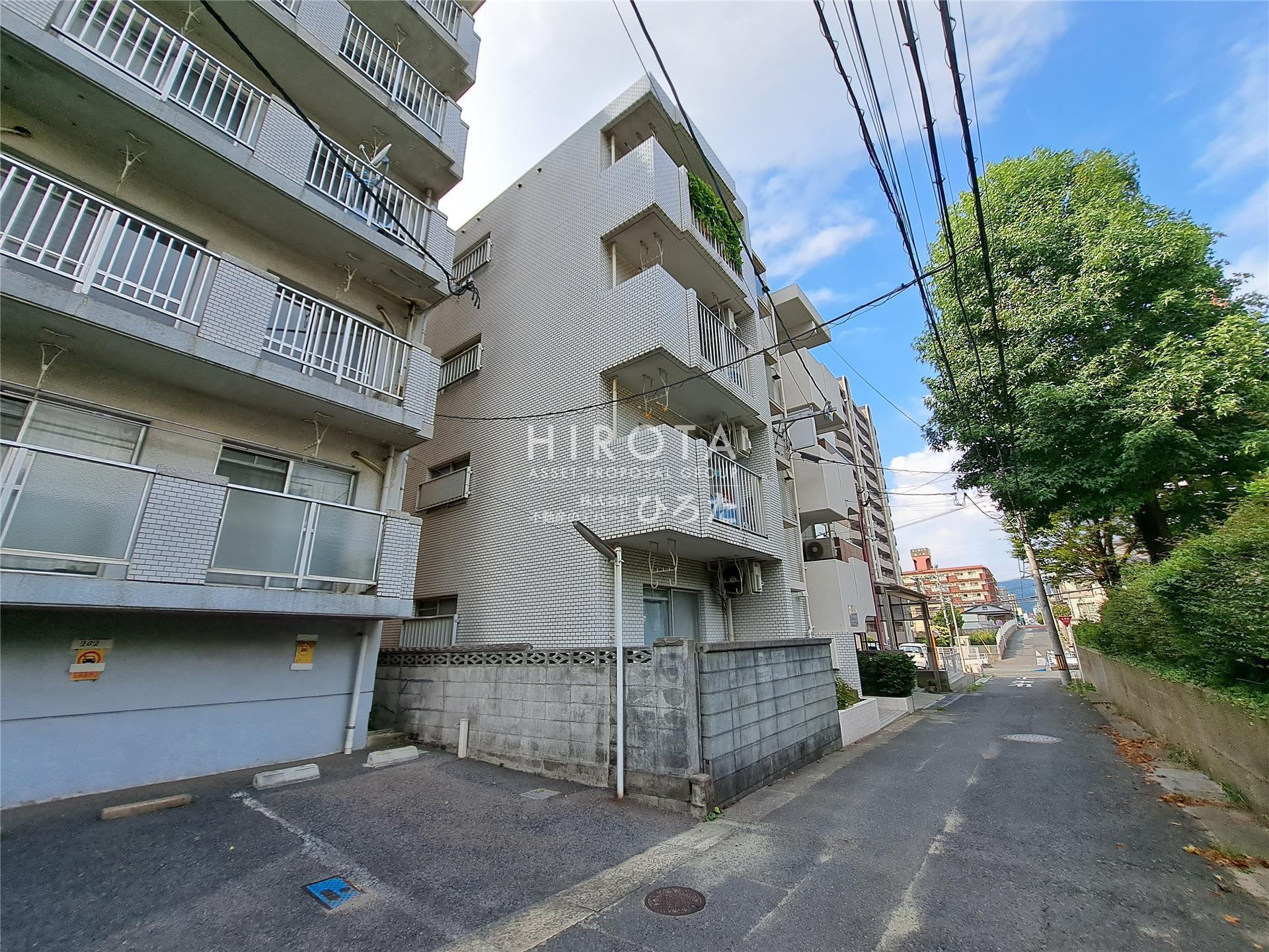シャトレ東新町
