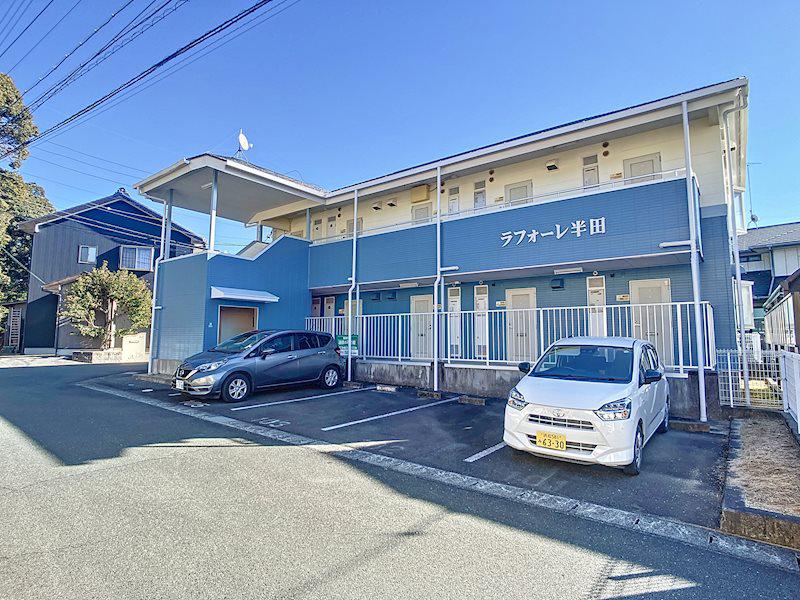 ラフォーレ半田