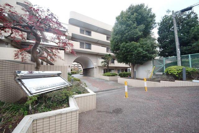 アーバンパーク三ツ池公園E棟