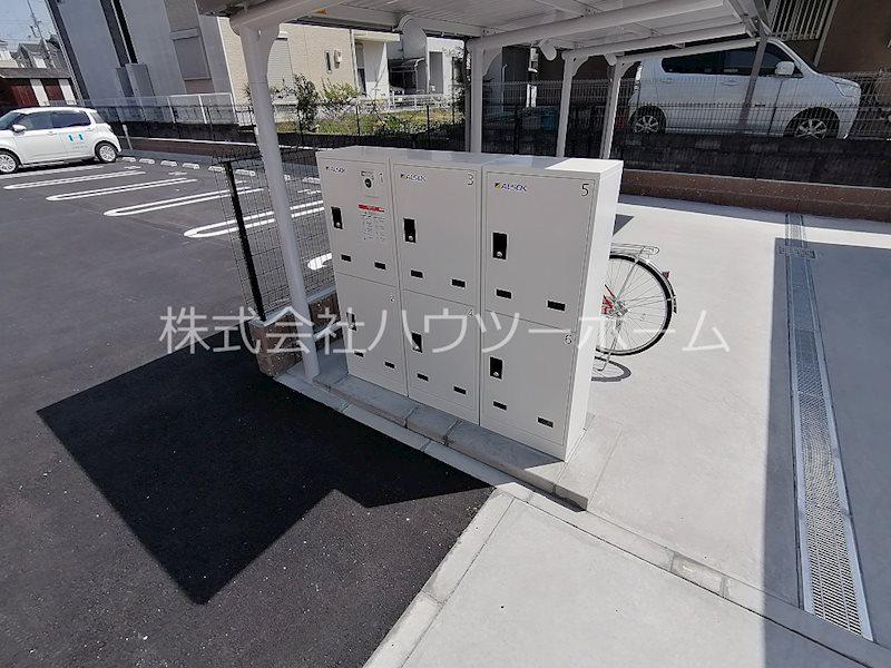 クレメント木津八ヶ坪A・B