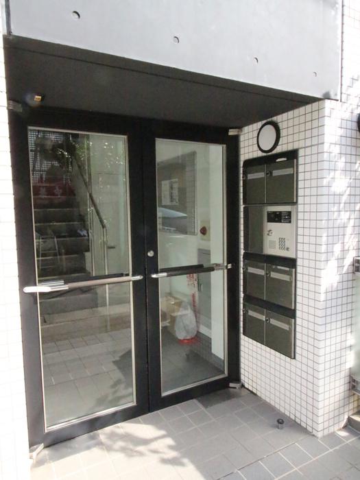 MEGURO POINT