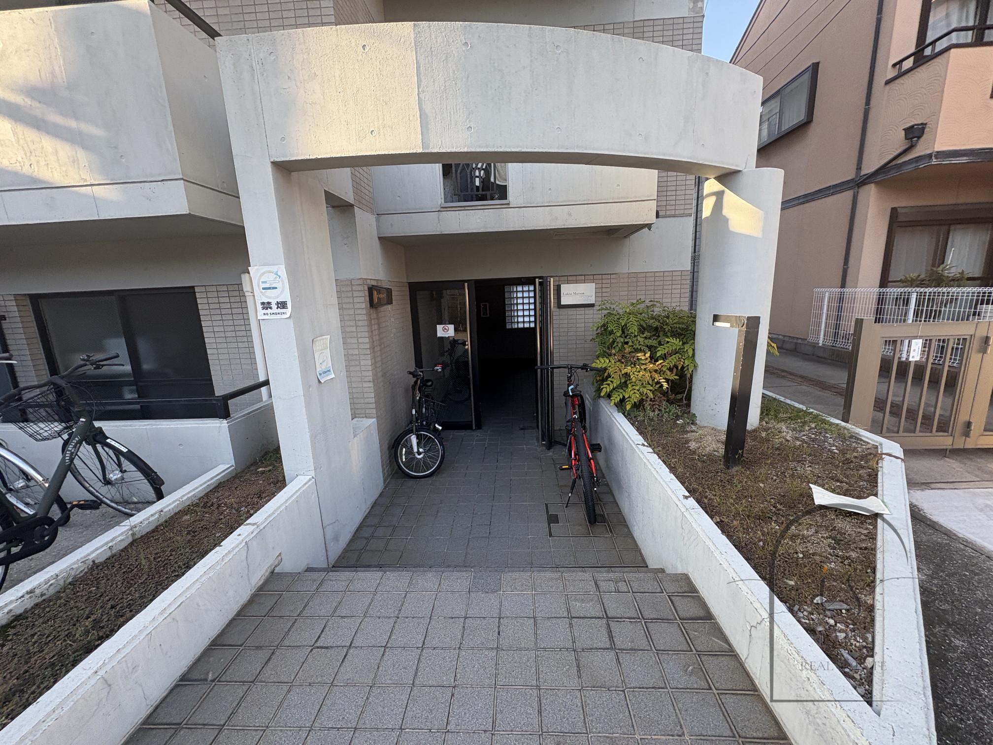 LAKIA MAISON高井田