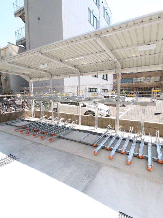 クローバー・クレア江坂垂水