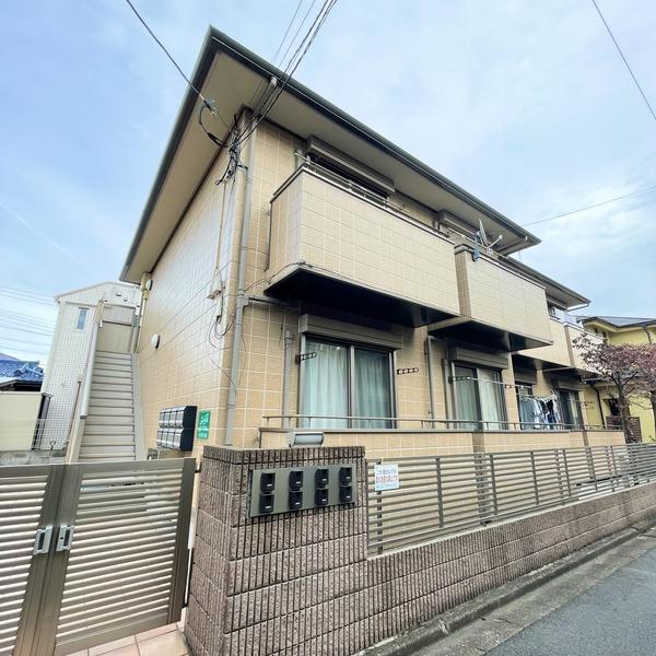 ザ ファーストプレイス