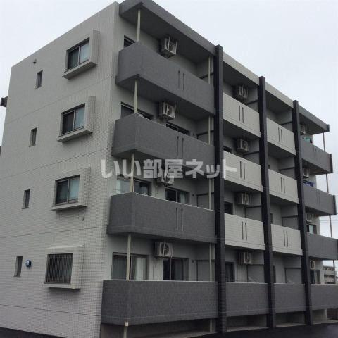 ハーバーイースト
