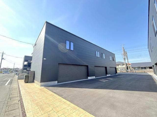 CASA GARAGE FIORIRE I(1LDK/1階)