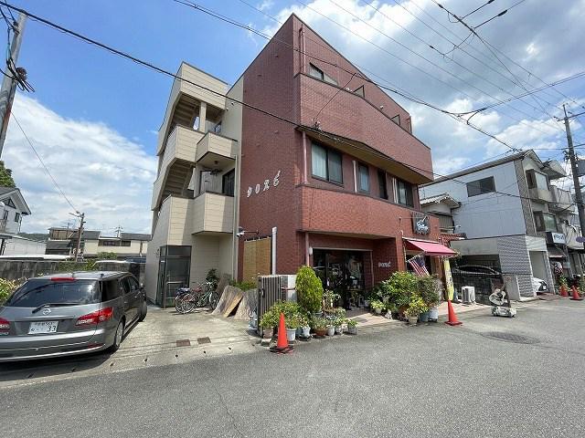 叡山電鉄叡山本線 一乗寺駅 徒歩8分 3階建 築32年