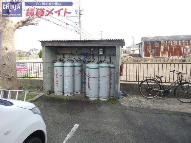 サンコーポコシバ