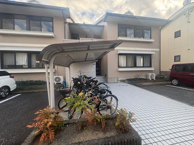 ルミエールB棟