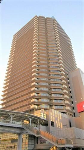 横浜ヘリオスタワー
